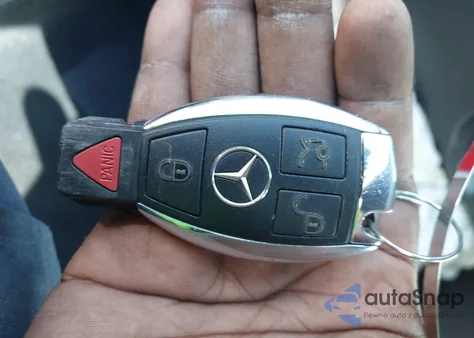 2012 Mercedes-Benz C 350 Sport из США, поврежденный, VIN WDDGF5HB2CR219807